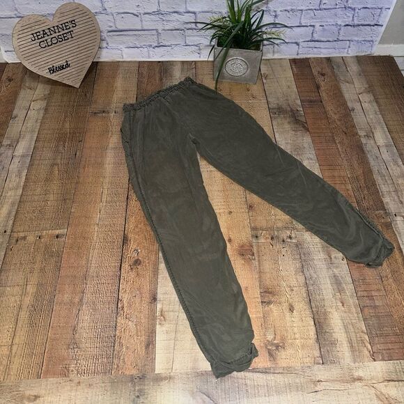 Abercrombie & fitch green high waisted paper bag baggy green pants - Picture 3 of 9